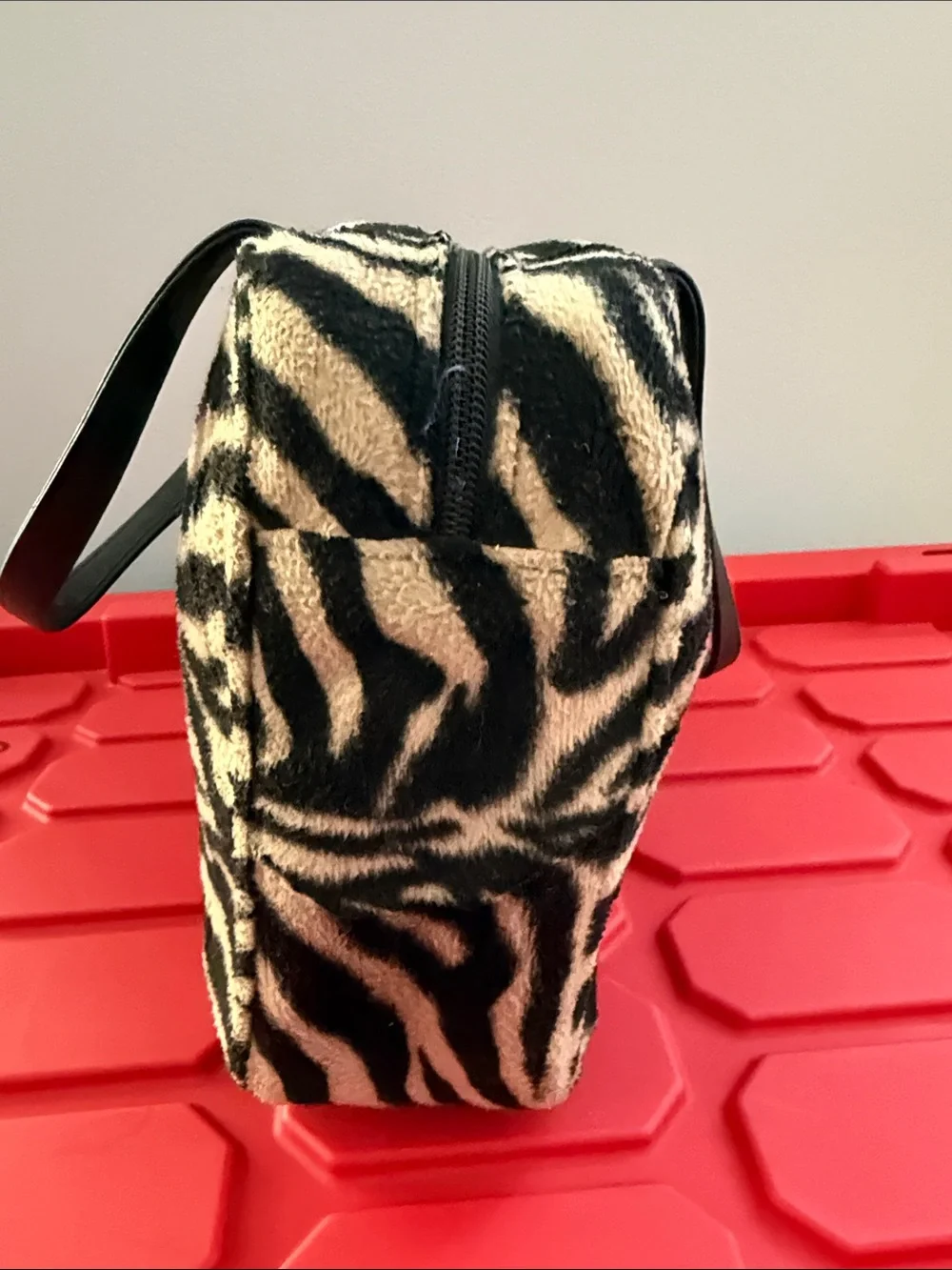 Vintage kate spade Zebra-Print Faux Fur Bag - Black & Cream